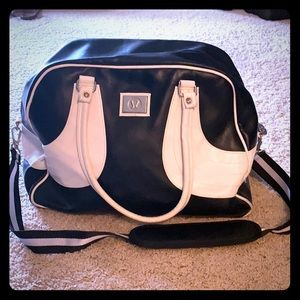 Lululemon workout bag, bowling styled